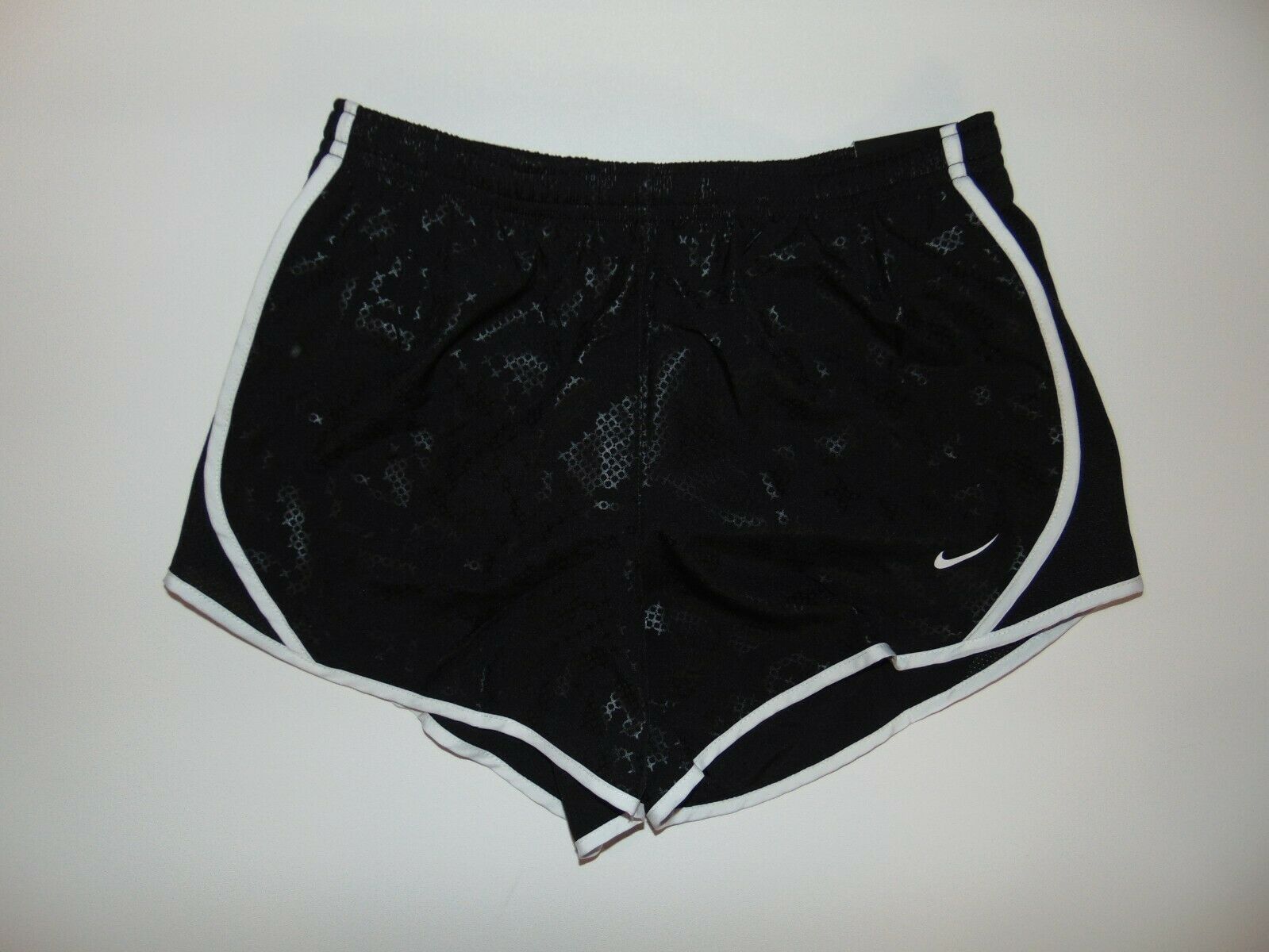 Nike Girl's Dry Tempo Running Training Shorts Xl Black Embossed Print Cv9689